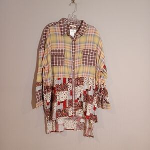 Easel Patchwork Oversized Floral Mixed Print Boho Button Up Top  Size M Nwt New